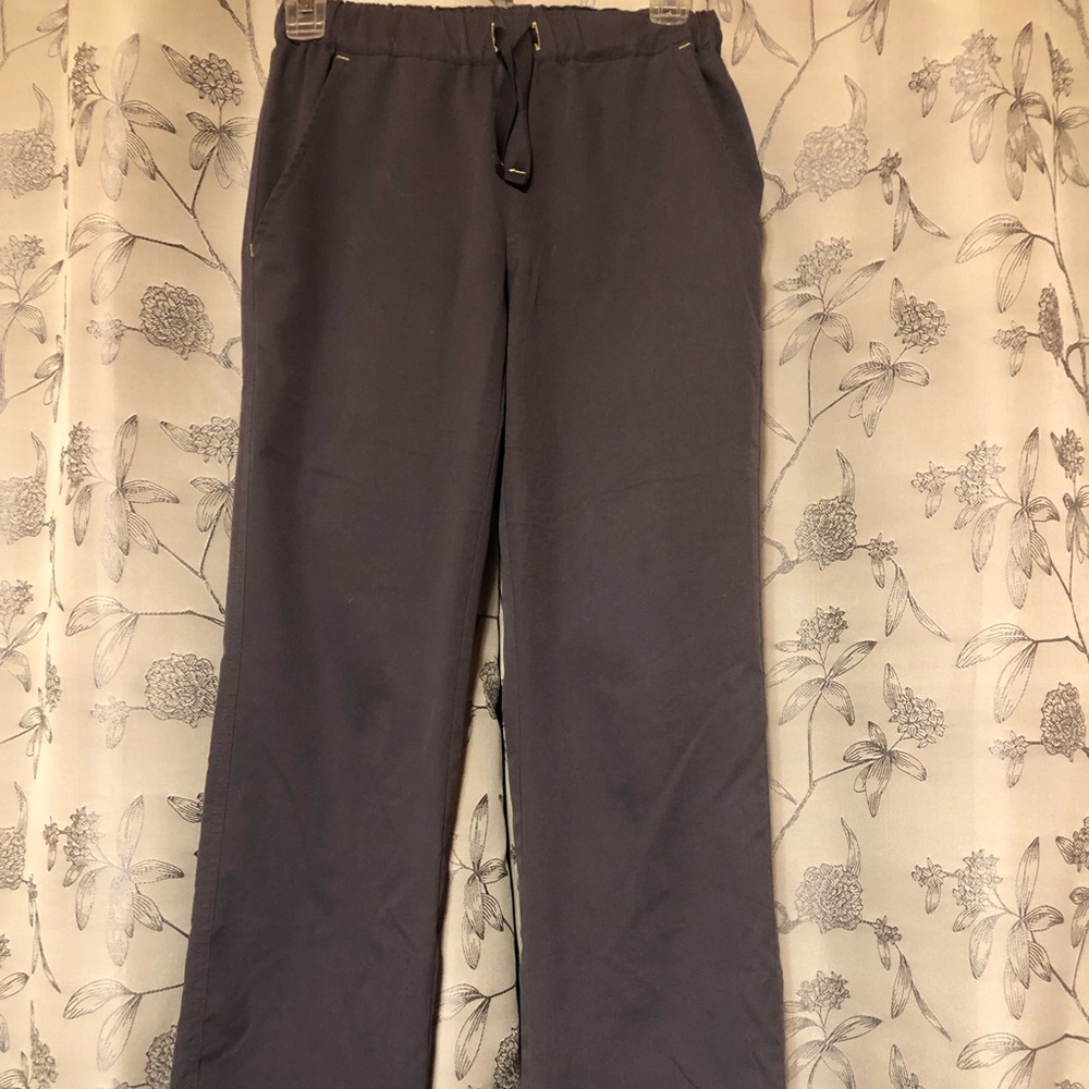 Grey FIGS scrub pants